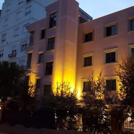Szálloda Sofia Tirana